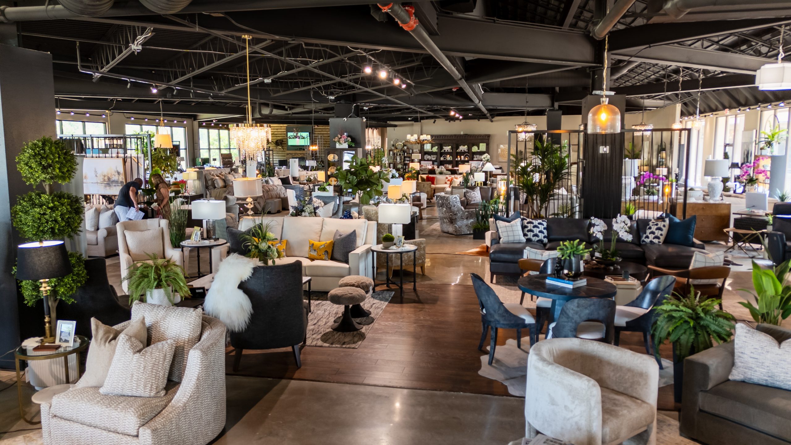 Louis Alan Design Gallery showroom floor
