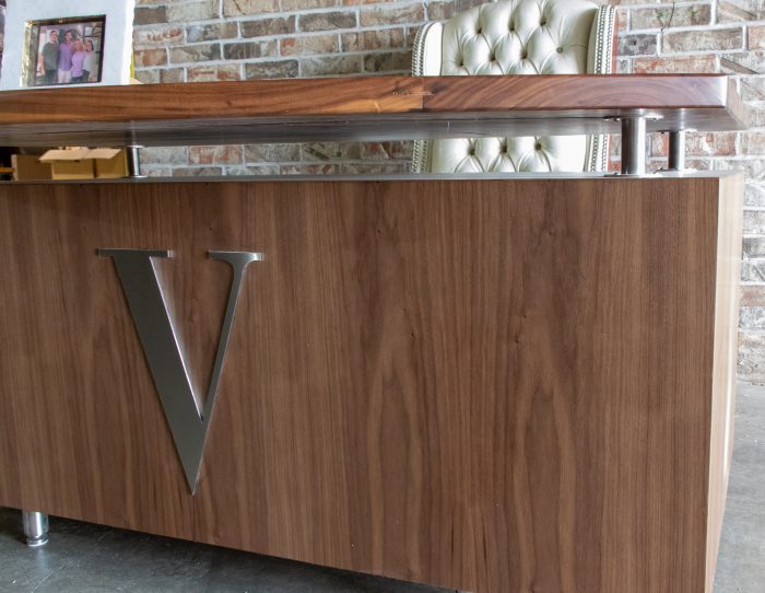 Veitchii Floating Desk with Custom Metal Inlay Initial - Image 3