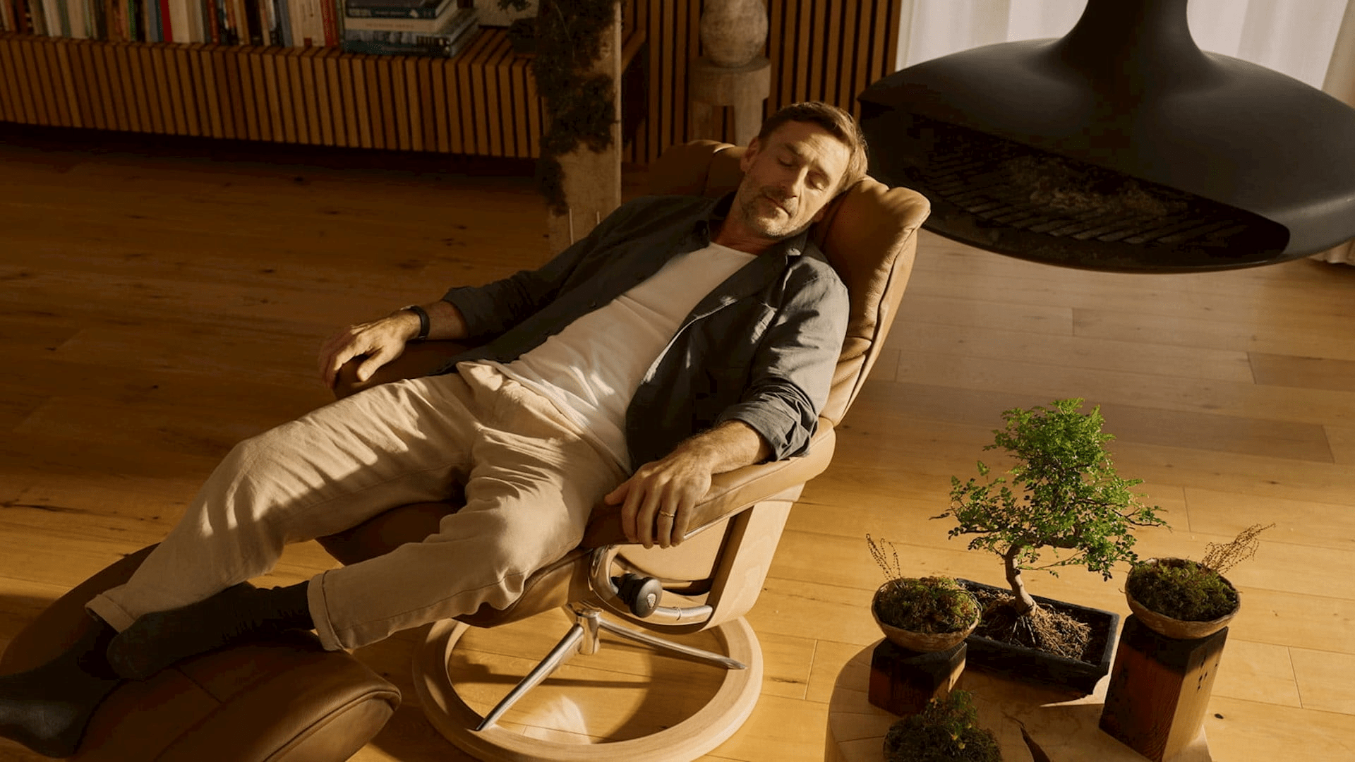 Stressless recliners and seating